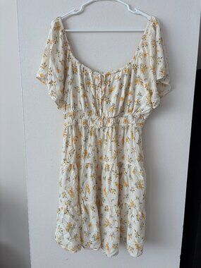 Passport White and Yellow Floral Short Sleeve Dress - Size 2X